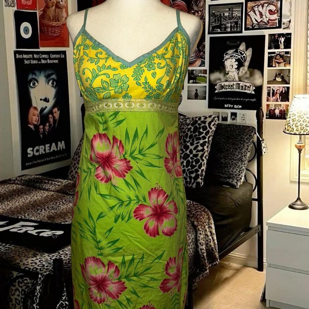 roxy 2000s pink and green mini dress with hibiscus flowers